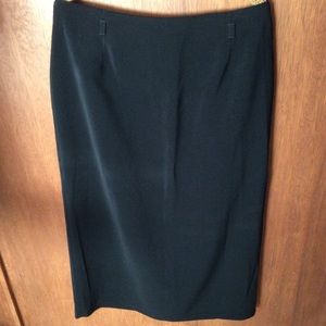 Sag Harbor lined black skirt